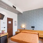 Aurora Hotel