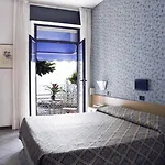 Hotel Aurora 3*