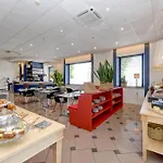 Aurora 3*