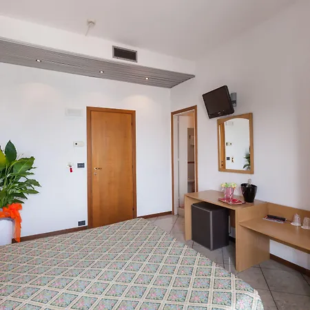 Aurora Otel
