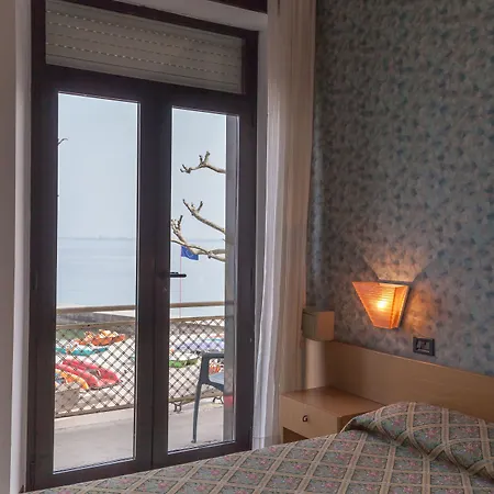 Aurora Otel Desenzano del Garda