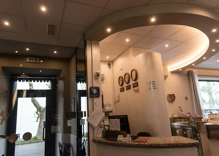 Aurora Hotel Desenzano del Garda
