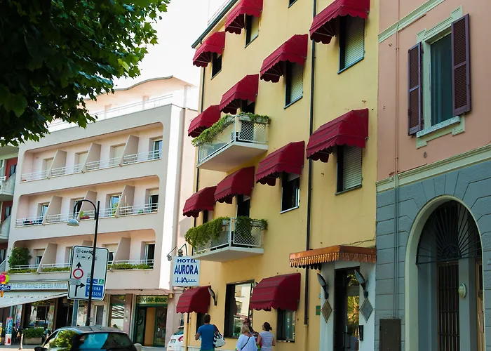 Aurora Hotel 3*